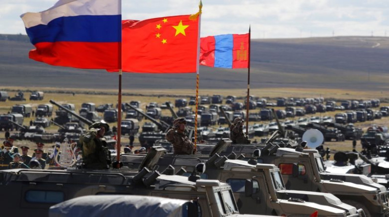 الصين زوَّدت روسيا بتكنولوجيا عسكرية لاستخدامها في حرب أوكرانيا! تقرير للمخابرات الأمريكية يتهم بكين بدعم موسكو